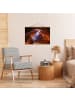 WALLART Stoffbild mit Posterleisten - Lichtspiel im Antelope Canyon in Orange