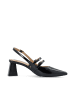 Bianco Pumps in BlackPatent1