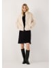 More & More kurze, Flausch-Teddyjacke in powder cream