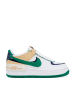 Nike Sneaker W in 102-Blanco/Verde