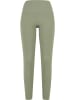 Urban Classics Leggings in matcha green