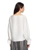 Betty Barclay Satin-Bluse mit U-Boot-Ausschnitt in Rohweiß
