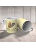 Mr. & Mrs. Panda Kaffeebecher Fledermaus Sitzen mit Spruch in Gelb Pastell