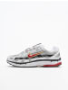 Nike Turnschuhe in white/varsity red