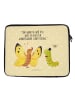 Mr. & Mrs. Panda Laptop Sleeve Raupe Schmetterling mit Spruch in Gelb Pastell
