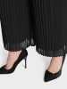 sheego Plisseehose in schwarz