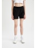 DeFacto Shorts REGULAR FIT in Schwarz