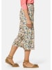 GOLDNER Kurzgröße:  Attraktive Druckhose Louisa mit weichem Fall in weiß / bunt / gemustert
