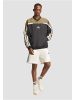 adidas adidas Rundhalsausschnitt in black/olive strata