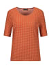 GOLDNER Kurzgröße:  Shirt in orange / cremeweiß / gemustert