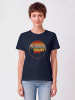 wat? Apparel T-Shirt Sunset Berge & Tannen in Dunkelblau