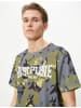 KOTON T-shirt in Khaki Gemustert