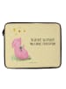 Mr. & Mrs. Panda Laptop Tasche Schwein Glück mit Spruch in Gelb Pastell