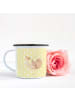Mr. & Mrs. Panda XL Emaille Tasse Robbe Liegen ohne Spruch in Gelb Pastell
