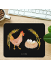 Mr. & Mrs. Panda Mouse Pad Huhn Stolz ohne Spruch in Schwarz