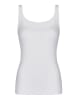 Nina von C. Achseltop in weiss