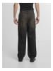 Urban Classics Straight Fit in black 2000 washed