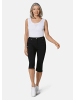 GOLDNER Kurzgröße:  Capri-Super-Stretch-Hose Carla in schwarz