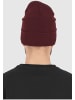  Flexfit Beanies in maroon