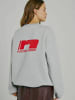 Norr Pullover Daphine in Light grey w. red print