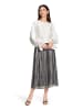 Betty Barclay Satin-Bluse mit U-Boot-Ausschnitt in Rohweiß