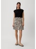 comma Rock  in  44A4_beige
