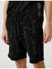 KOTON Shorts in Schwarz Gemustert