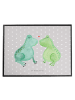 Mr. & Mrs. Panda Schreibtischunterlage Frosch Liebe ohne Spruch in Grau Pastell