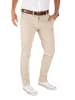 Yazubi Chinohose mit Gürtel Dustin in Beige