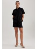 DeFacto Shorts in Schwarz