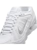 Nike Reax 8 NSW SL Sneaker Damen in Weiß