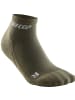 cep W THE RUN COMPRESSISOCKS LOW CUT in Oliv