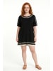 Shape Of You Blouse in Schwarz