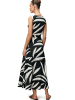 Zero  Jerseykleid mit Wickeloptik in BlackCream