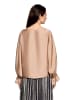 Betty Barclay Satin-Bluse mit U-Boot-Ausschnitt in Macchiato