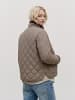 Vero Moda Steppjacke in Fossil