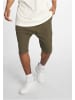 DEF Shorts in olive