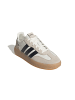 adidas Sneaker in beige