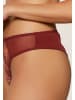 Linga Dore String in Port