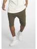 DEF Short in olive
