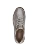 Caprice Sneaker in PLATIN METAL.