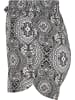 Urban Classics Resort Shorts in bandana