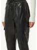 comma Hose 7/8 in Schwarz
