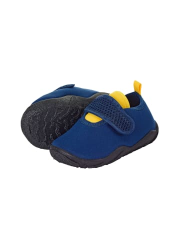 die schuhe mit dem n drauf