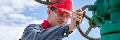 What Are Oilfield Service Companies?