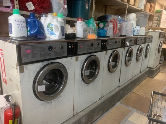 cheap drop off laundry near me