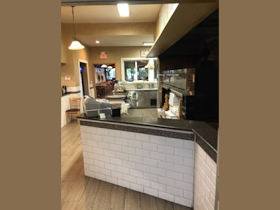 Lucrative Italian Restaurant for Sale in NY