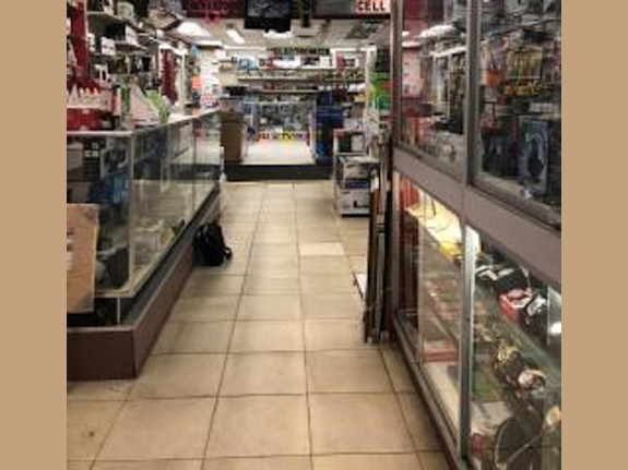 Electronic Appliance Store in Kings County, NY