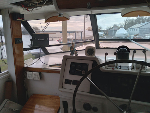 Large Yatch   /Passenger /Charter /or Live Aboard