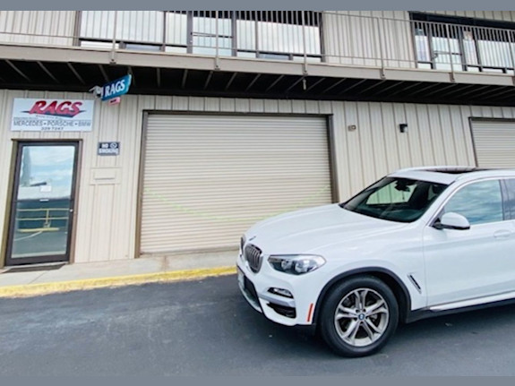 Shift Gears to Profit: Discover Your Luxury Auto Repair Shop